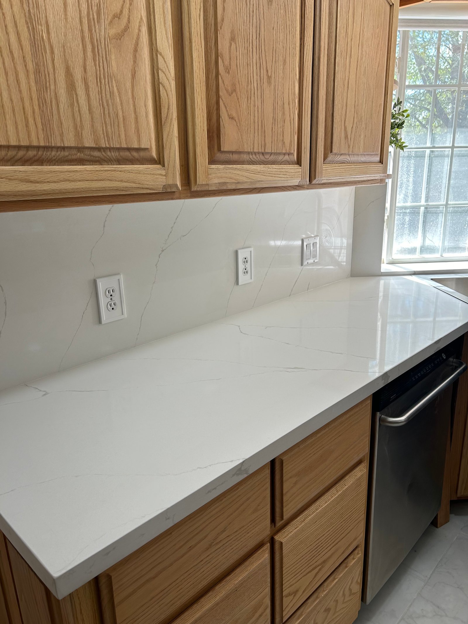 cuarzo-calacatta-light4